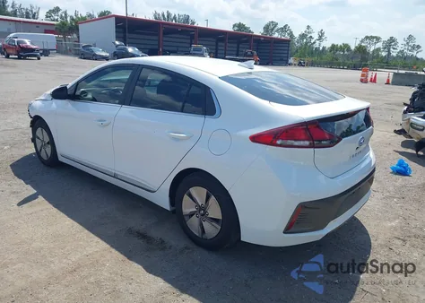 2022 Hyundai Ioniq Hybrid Se z USA, uszkodzony, nr VIN KMHC75LC1NU282432